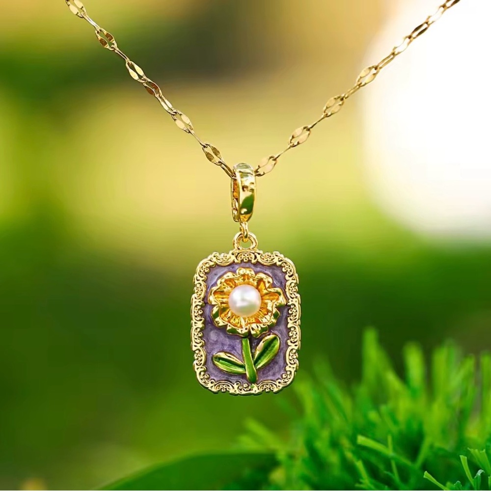 Vintage Pearl Sunflower Charm Necklace Enamel Art Pendant Gold & Purple